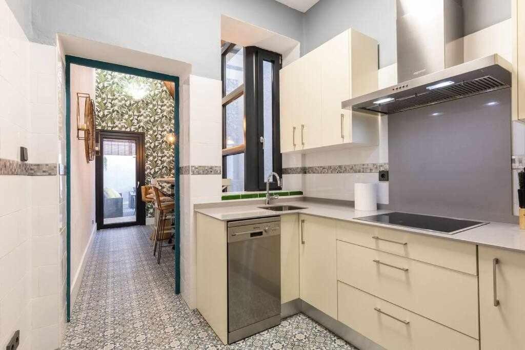 Monkeys Apartments Betis Chill Out Seville Ngoại thất bức ảnh